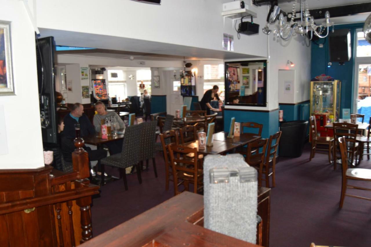 The Marine Pub Hotel Great Yarmouth Exterior photo